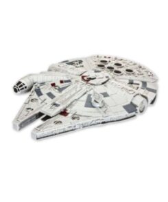 Maquette Faucon Millennium Star Wars Revell sur fond clair