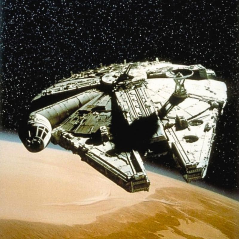 Décor spatial Star Wars faucon millennium ambiance science fiction